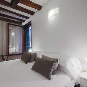 Wonderful Wi-fi Ac , Venecia Italia